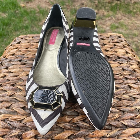 NEW Isaac Mizrahi Isadora 2 Chevron Stripe Ballet Inspired Slip-on Dress Shoes - Picture 7 of 9